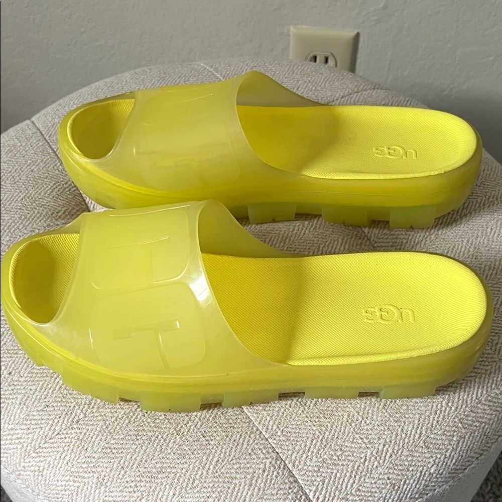 UGG Women's Jella Clear Slipper Vibrant Yellow in Size 9C - Picture 3 of 8